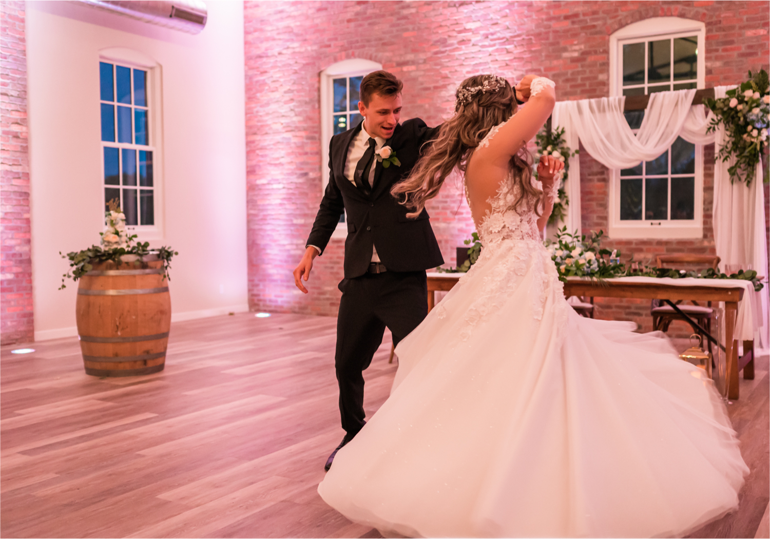 Romantic and Rustic Wedding at The Mill in Windsor | Britni Girard Photography | Colorado based wedding photography and videography team | Choreographed First Dance to Speechless by Dan and Shay