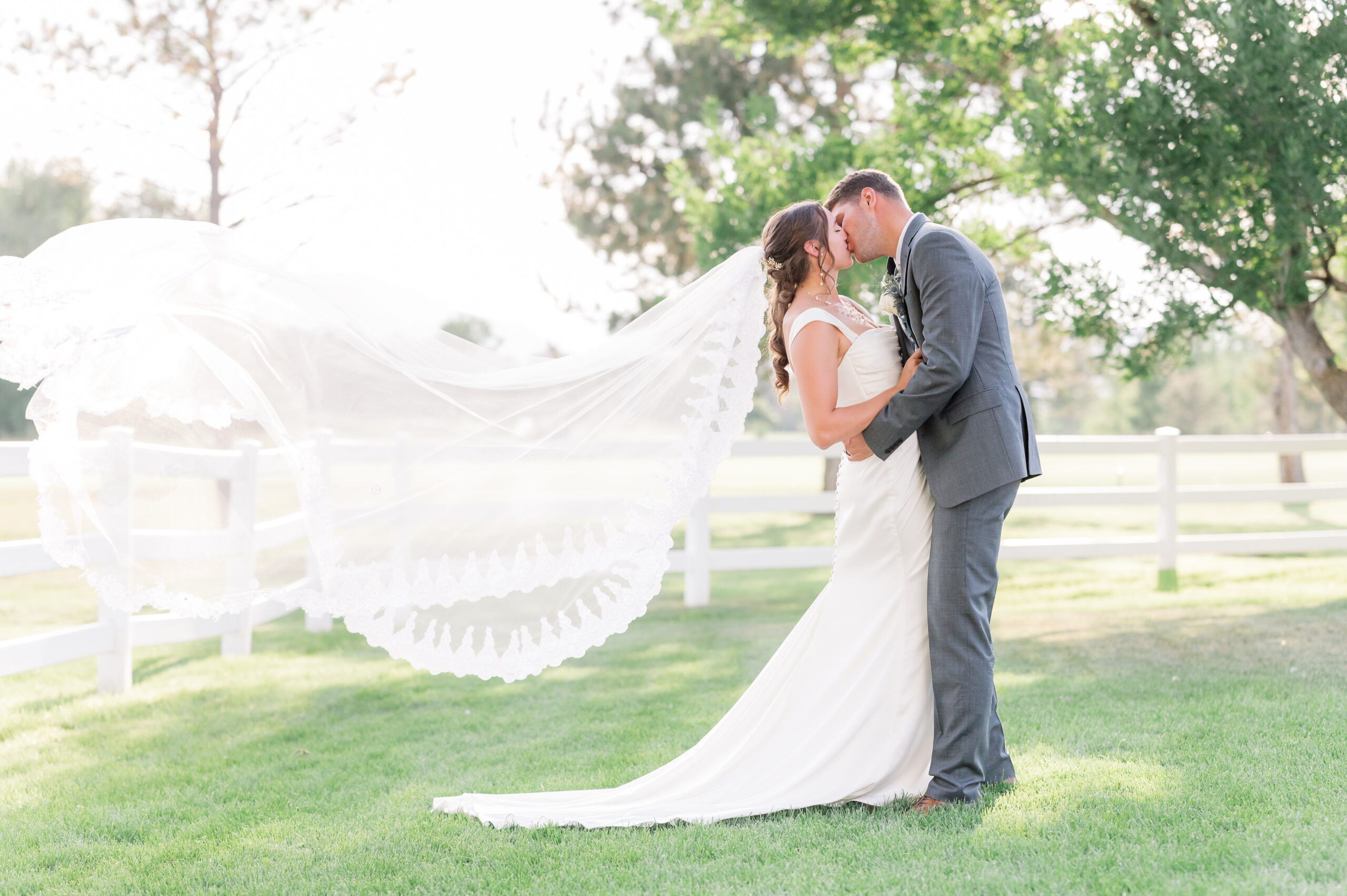 Megan + Jake Wedding - Britni Girard Photography - Colorado Wedding Photography and Videography - Timeless Documentary Wedding Photography and films